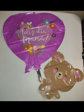 Huge Mother's Day Foil Balloon Bundle "Feliz día Mamá" 7 Jumbo Balloons 25-42"